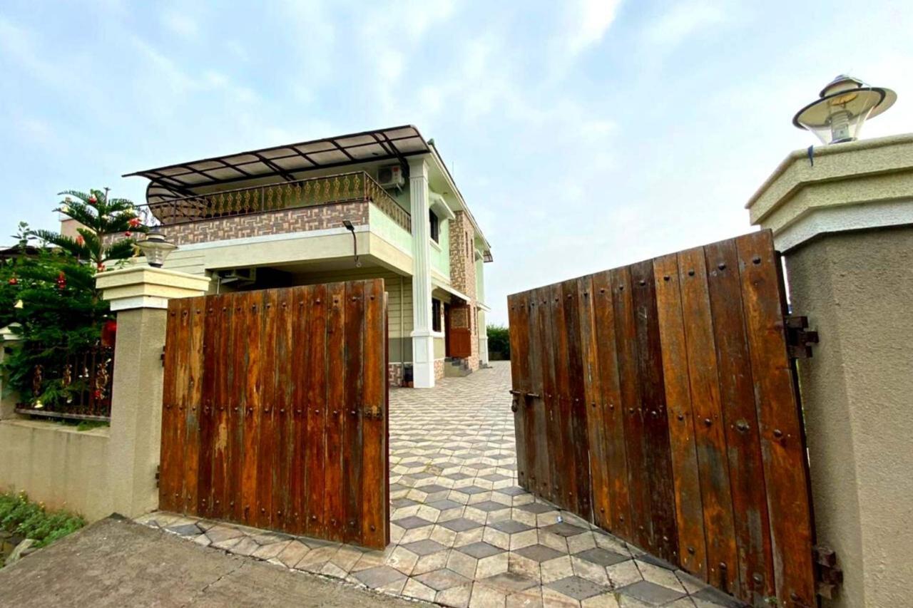 Villa Nessies Nagaon Alībāg Exterior foto